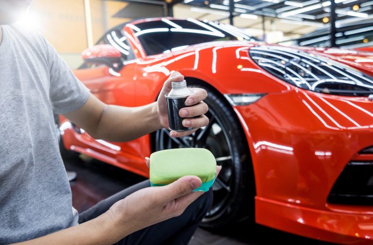 Car,Service,Worker,Applying,Nano,Coating,On,A,Car,Detail